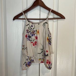 Old navy, Medium. 7/8. Cream with pink, yellow and green flowers